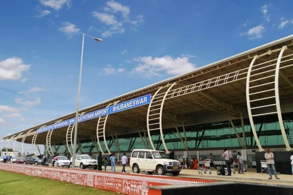 Bhubaneswar Airport Car Rental